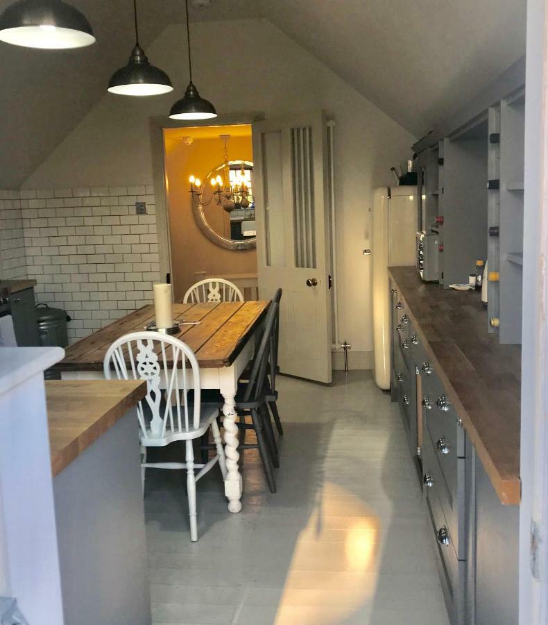Monmouth House Apartments, Lyme Regis Old Town, Dog Friendly, Parking Екстер'єр фото