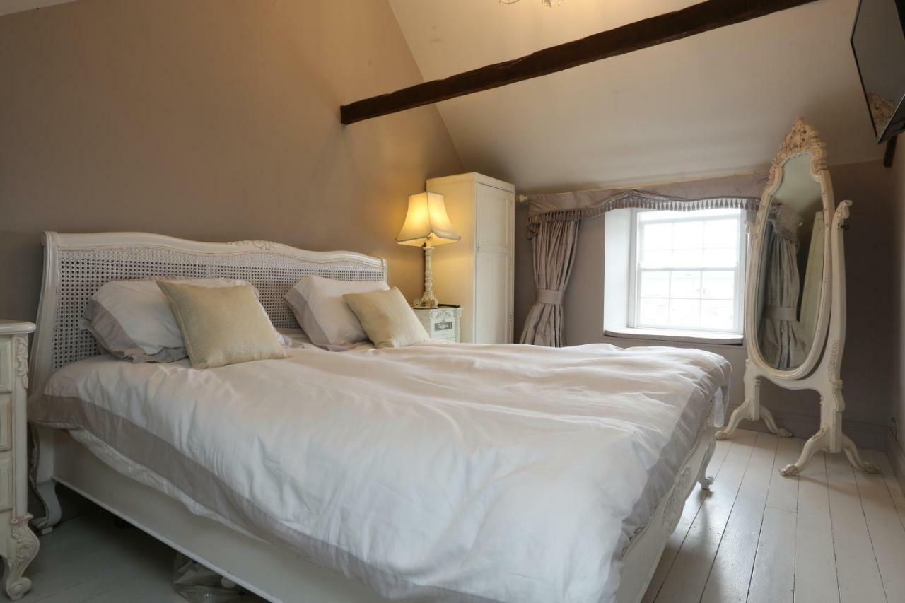 Monmouth House Apartments, Lyme Regis Old Town, Dog Friendly, Parking Екстер'єр фото